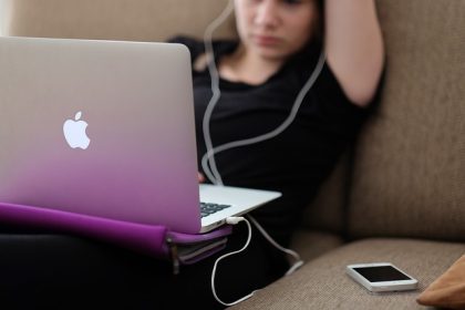 Connect mac to projector